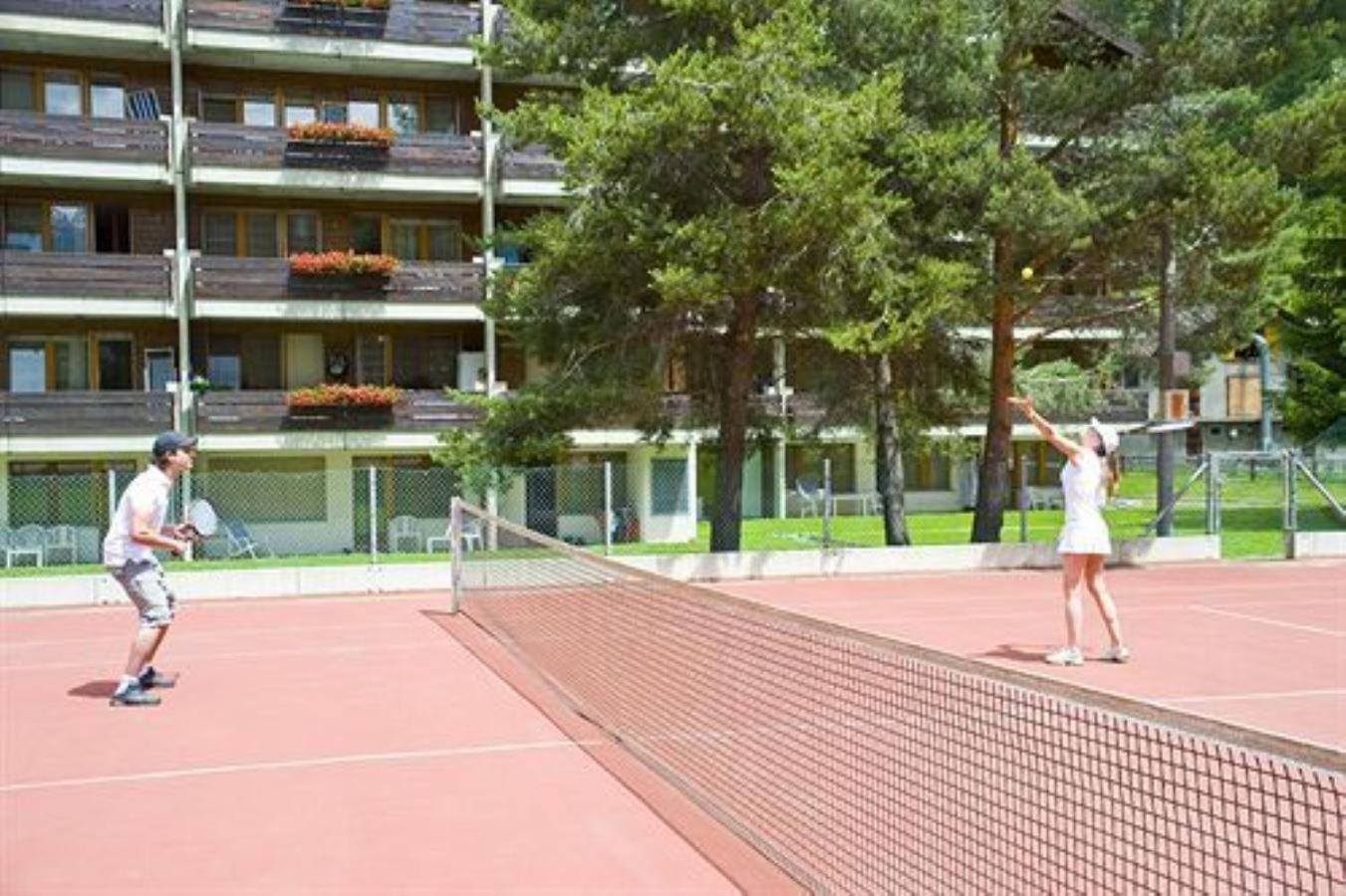 Monte Rosa Taesch, Apartments Mit Wellness Bereich Екстер'єр фото