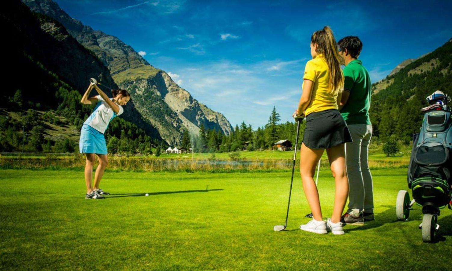 Monte Rosa Taesch, Apartments Mit Wellness Bereich Екстер'єр фото