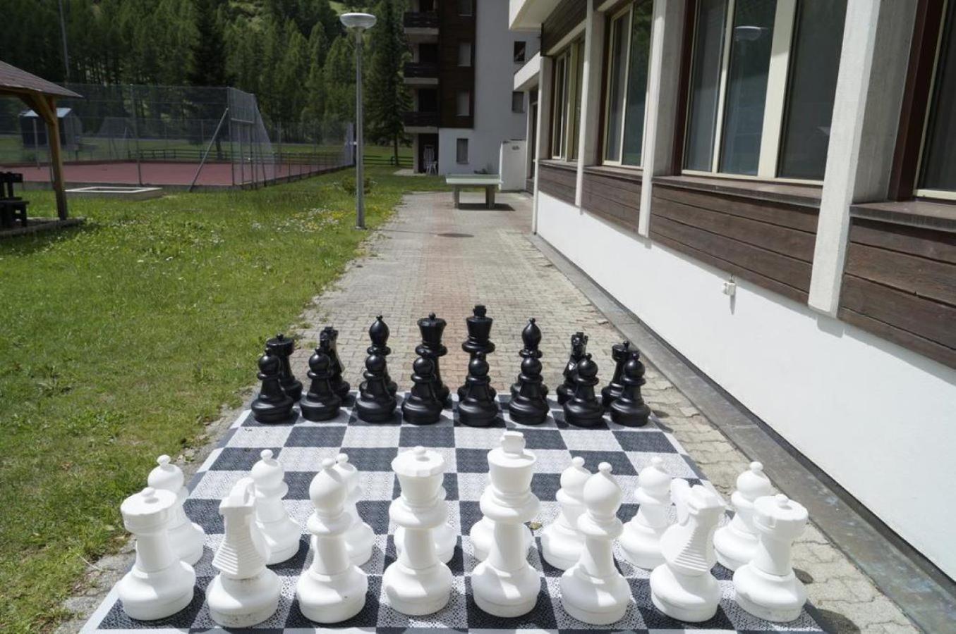 Monte Rosa Taesch, Apartments Mit Wellness Bereich Екстер'єр фото