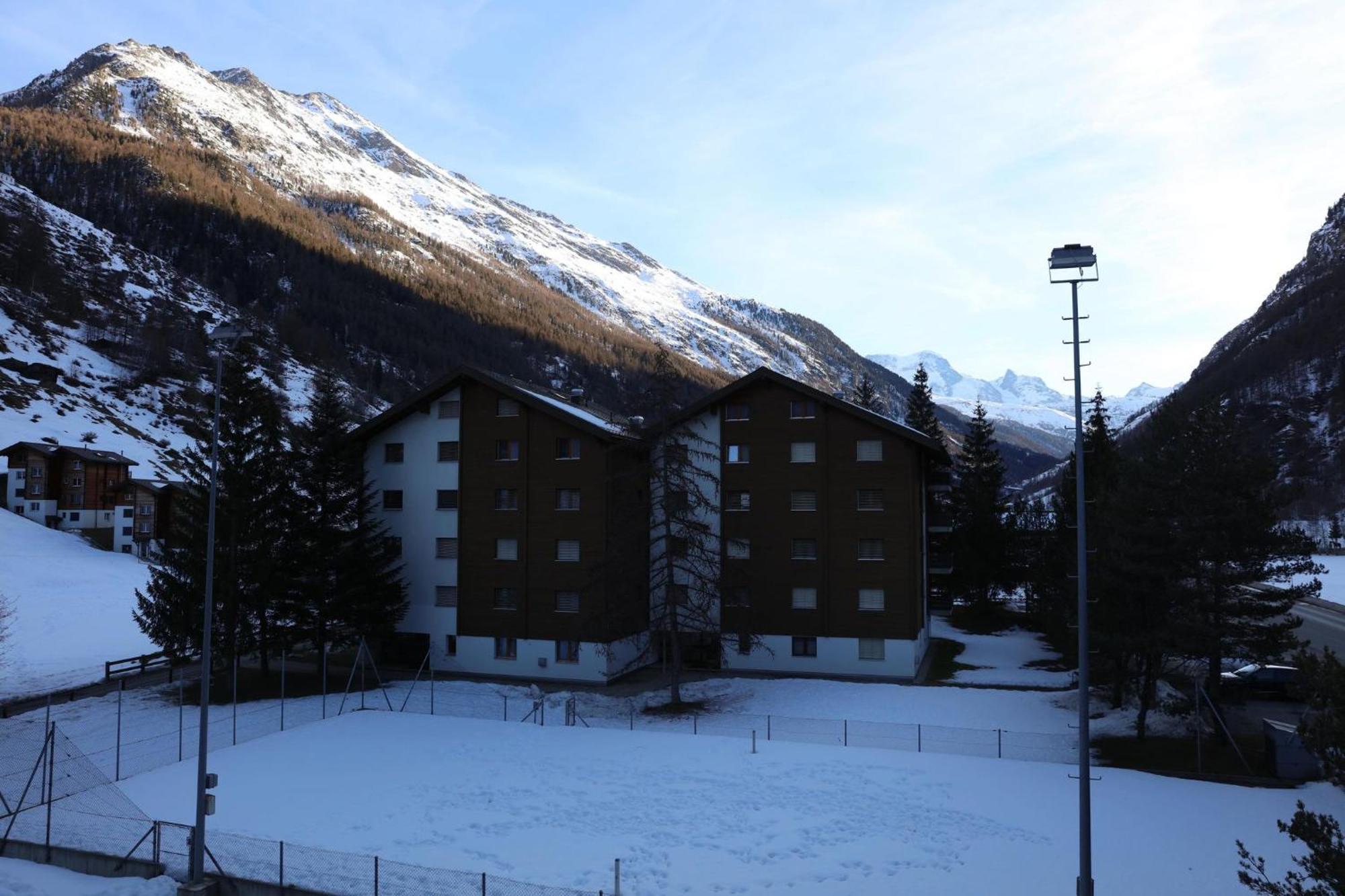 Monte Rosa Taesch, Apartments Mit Wellness Bereich Номер фото